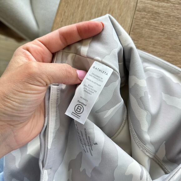 Athleta Elation Camo 7/8 Tight Pull On High Rise Leggings Gray S - Picture 8 of 9